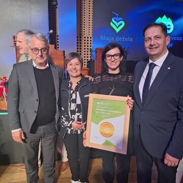 Zlati znak gostoljubnosti  - Zlati čoln, vir: Arhiv Občine Sežana